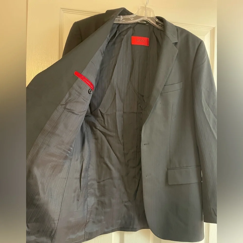 Huge Boss men’s suit jacket size 38R